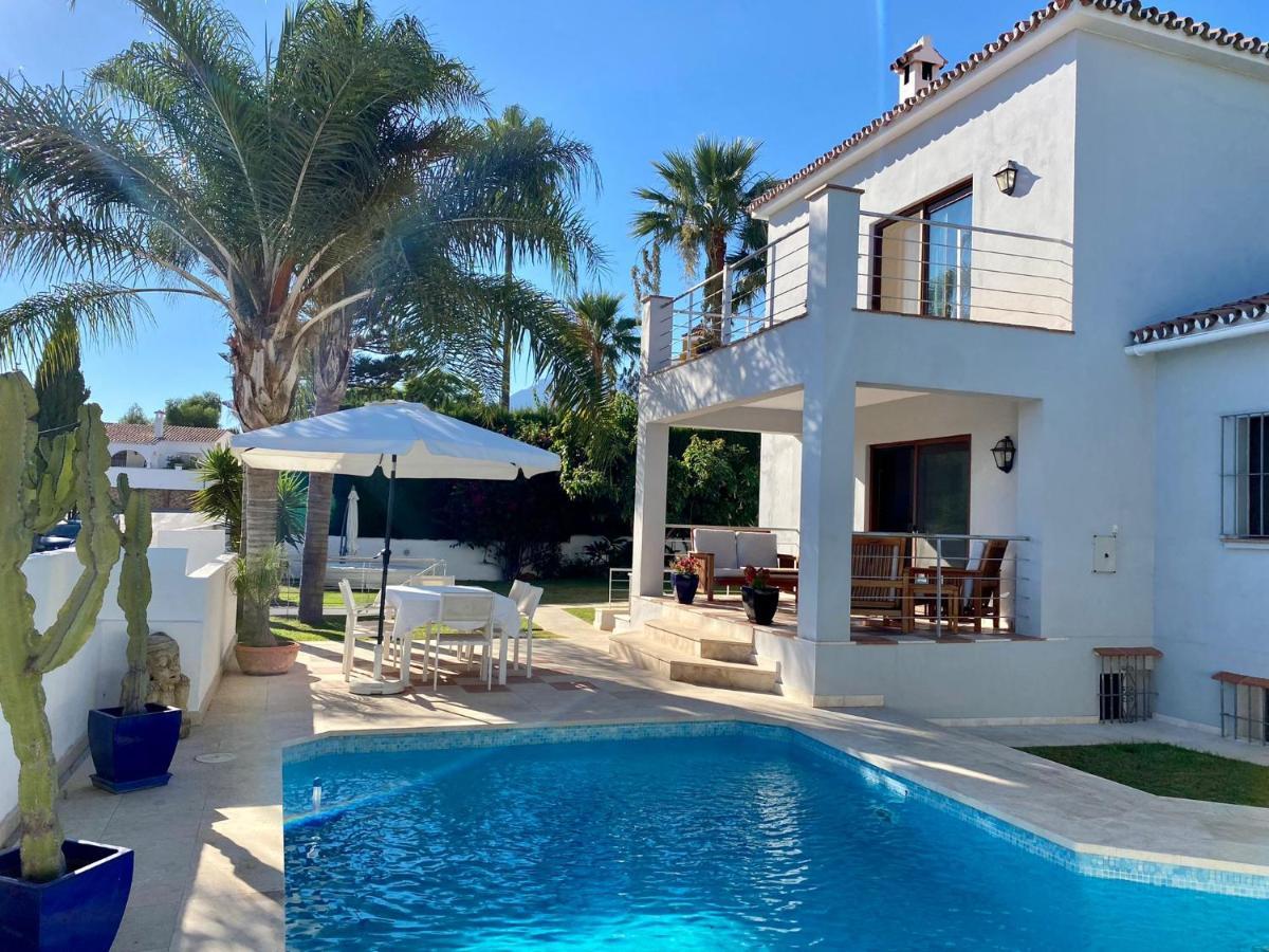 Villa Blue Moon Marbellac Extérieur photo